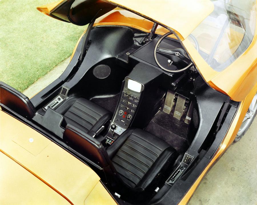  Holden Hurricane Concept 1969 года  (фото 18 из 81)